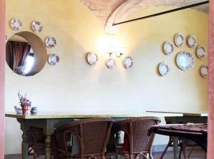 Bersano Cama Y Desayuno | Agriturismo Le Colombaie