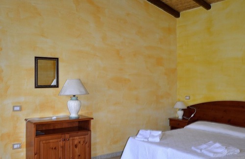 Galtelli Otro | Agriturismo Rubinu - Cariasa