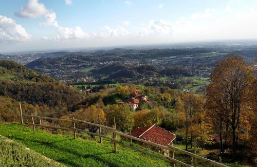 Colle Brianza Casa | AGRITURISMO SAN GENESIO