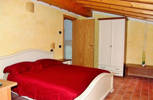 Volta Mantovana Apartamento | Agriturismo Trebis