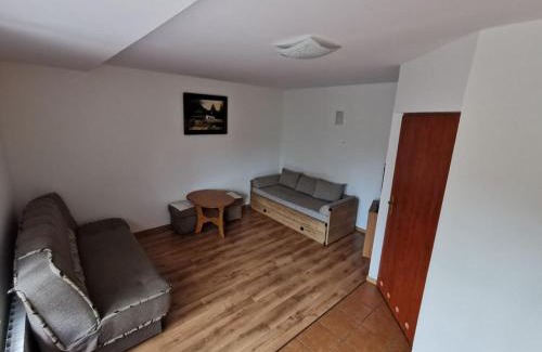 Ogrodzieniec Casa | Agrostrzecha