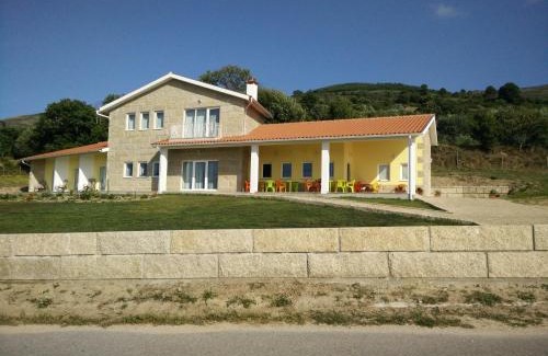Linhares Cama Y Desayuno | Agroturismo A Fidalga