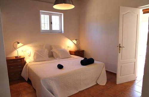 Sant Carles de Peralta Casa | Agroturismo Casa Morna Ibiza