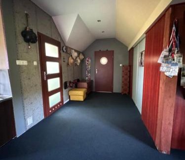 Jezow Sudecki Apartamento | Agroturystyka Alpakolandia Góra Szybowcowa