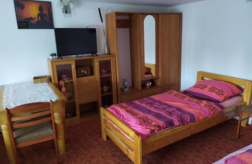 Adamow Casa | Agroturystyka Jacnia