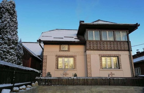 Manastirea Humorului Casa | Agrouturistic House in Manastirea Humorului