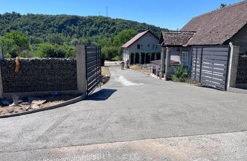 Lipova Casa | AgroVila ABEL