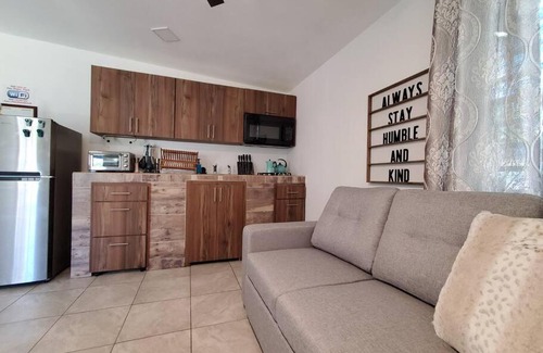 Borinquen Apartamento | Aguadilla Sunset Apt AC WiFi 8 minute walk Crashboat Beach
