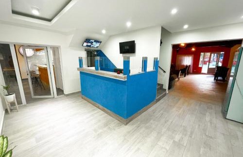 Villa Gesell Hotel | Aguila Blanca