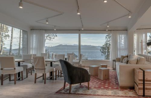 San Carlos de Bariloche Hotel | Aguila Mora Suites & Spa