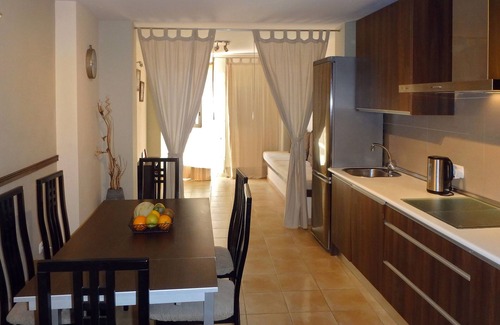 Aguilas Casa | AguilasBeachhouse-Casa-Playa-Mar-2 Terrazas-Aire-Parking-Castillo XVIII Wifi-1GB