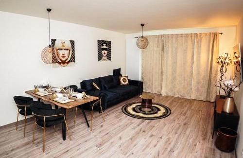 Kosice Old Town Apartamento | AH Designe