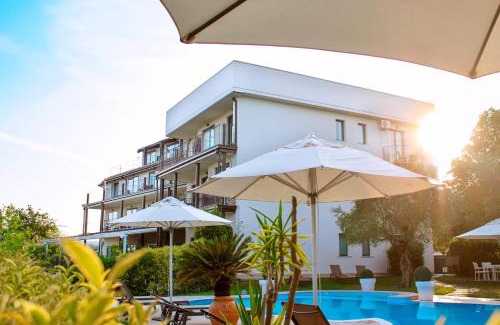 Moniga del Garda Hotel | AHG Riva Del Sole Hotel - Adults Only