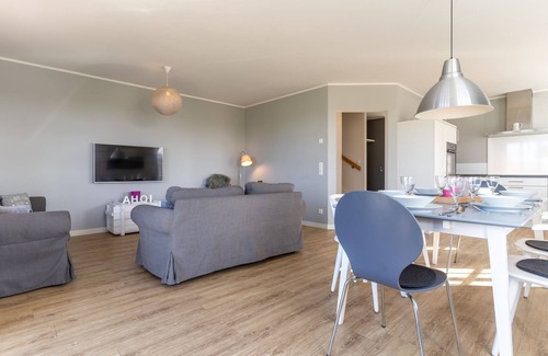 Tating Casa | Ahoi - Wunderschönes Reetdachhaus mit Tollem Ausblick!