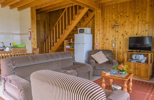 Ponta Delgada Casa | AHR - Casa Criptomeria, casa de vacaciones de ensueño, piscina, AL 177