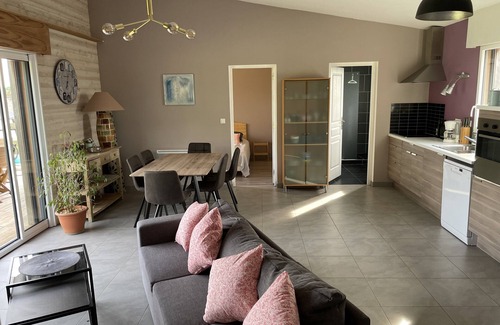 Aignerville Casa | AIGNERVILLE: MUY BONITA CASA DE MADERA NUEVA A 5 Km. DE LAS PLAYAS DE LA TIERRA