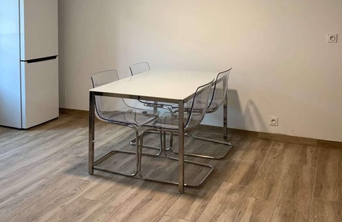 Aiguillon Casa | Vrbo Property
