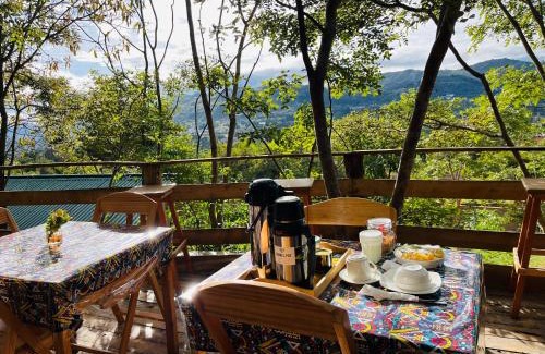 Iringa Casa | Aika Sunrise - Your Home in the Hills