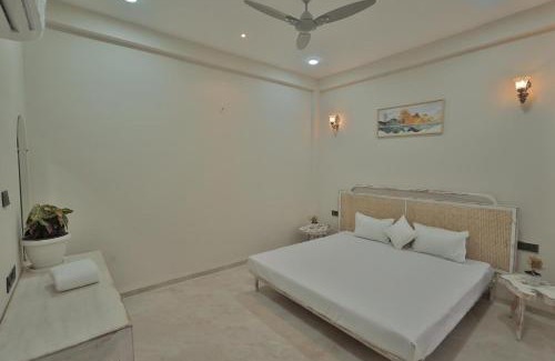 Ujjain Villa | Aikantik Villa-5 Rooms Villa with Pool