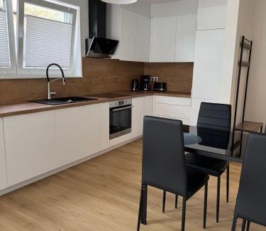 Kunzelsau Apartamento | AIL Kün Studio