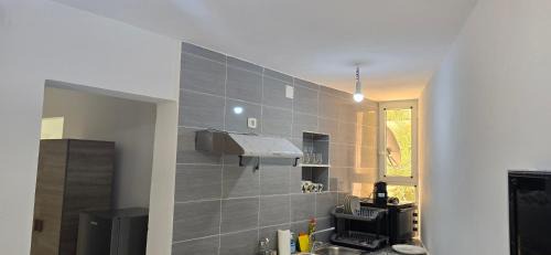 Ain Draham Apartamento | Ain draham sejour 2, appartement trois pièces privé, seulement familles