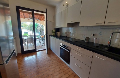 Saint-Genis Villa | Villa con aire acondicionado y bonito jardín en Saint-Génis-des-Fontaines