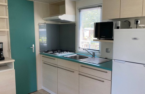 Chateauneuf-de-Galaure Casa | Mobilhome climatizado de 3 habitaciones - 4 estrellas