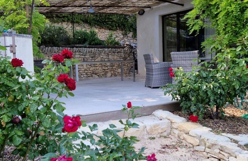 Saint-Saturnin-les-Apt Casa | Casa de diseño con vistas excepcionales del luberon, piscina climatizada