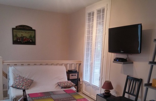 Saint-Rome-de-Cernon Casa | AIR-CONDITIONED HOUSE 12 KM FROM THE MILLAU VIADUCT