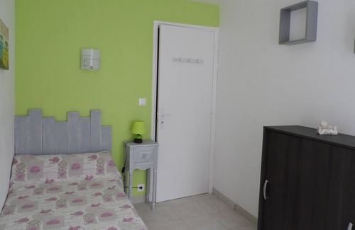 Saint-Rome-de-Cernon Casa | AIR-CONDITIONED HOUSE 12 KM FROM THE MILLAU VIADUCT