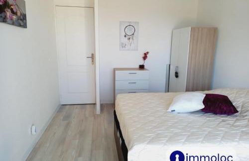 Cros-de-Cagnes Apartamento | Air-conditioned apartment with park and swimming pool à Cagnes
