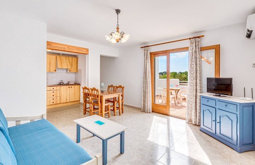 Cala Ferrera Apartamento | Apartamento con aire acondicionado, piscina, Wi-Fi, balcón y cerca de la playa