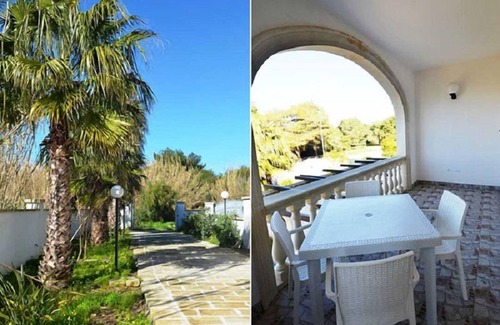 Roca Vecchia Villa | Apartamento con aire acondicionado cerca de la playa con amplio balcón y jardín
