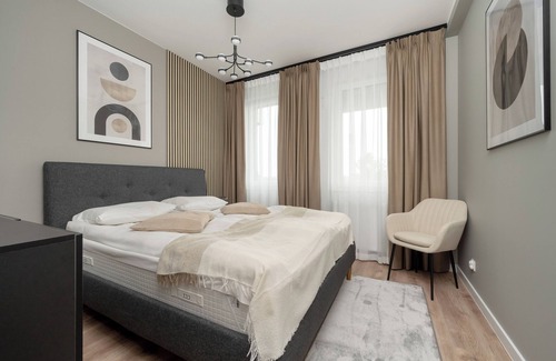 Krzyki Apartamento | Air Conditioned Apartment by Renters