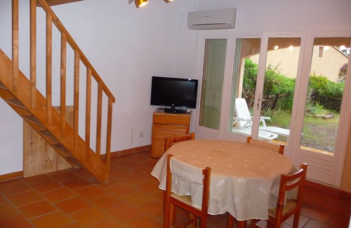 Theoule-sur-Mer Apartamento | Apt 36 m2, jardín privado, balcón, vista al mar, piscina, playa cerca