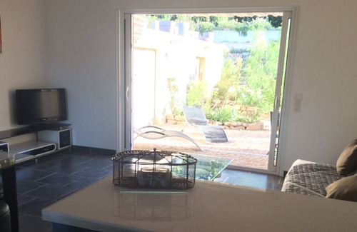 Les Arcs-sur-Argens Cabaña | Casa con aire acondicionado, 53m2, 4 pers. tranquila, terreno 5000m2, piscina de agua salada