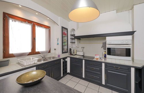 Colmar Casa | casa centro de la ciudad de colmar con jacuzzi y jardín privado