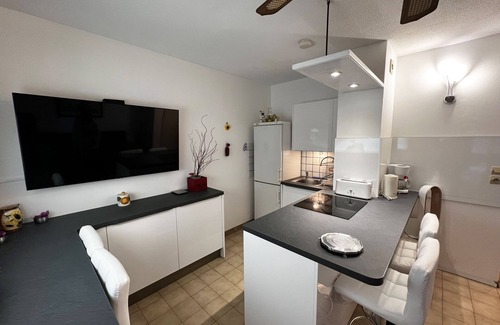 Le Pradet Apartamento | Air-conditioned studio near Les Bonnettes & Monaco beaches