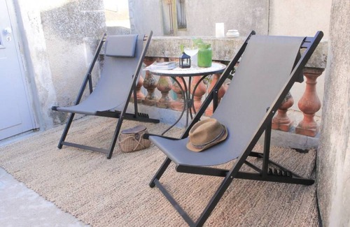 Campagne Apartamento | T3 con aire acondicionado y terraza cerca de Sommières