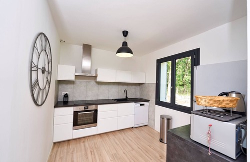 Velleron Casa | Air-conditioned villa in the heart of Provence, swimming pool, for 8 people, in absolute peace and quiet