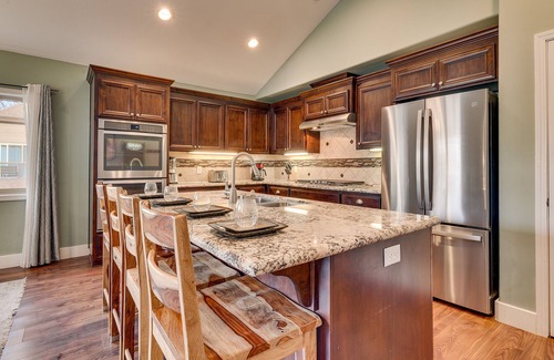 Tahoe Meadows Casa | Air Conditioning, Walk to Heavenly/ Lake/ Casinos, Grill, Fast Wifi – Tahoe Woods Lookout
