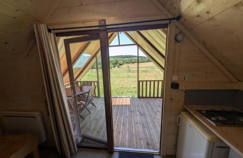 Auberive Otro | Air de Camping - Chemin de Traverse