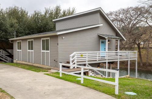 New Braunfels Casa | Air Haus LITE
