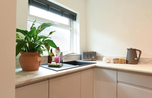 Emsworth Apartamento | Air Maison - Emsworths Cosy Bungalow