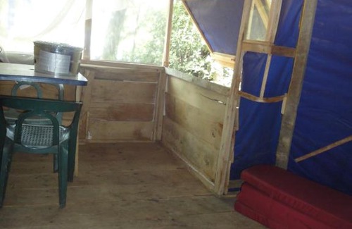 Saint-Privat Otro | air naturel de camping moulin de malesse Tipi