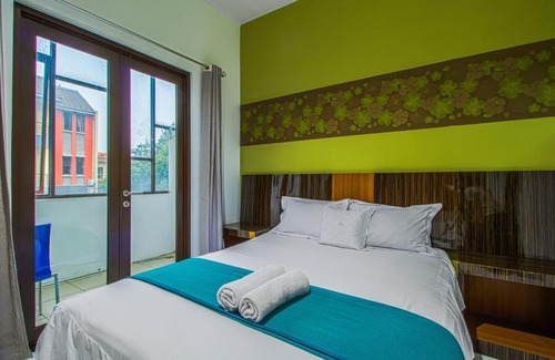 Serpong Hotel | Aira Rooms Anggrek Serat BSD