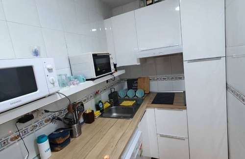 Feria Casa | airbhouse private rooms & apartments