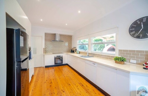 Beecroft Casa | Aircabin - Beecroft - Sydney - 3 Bed Holiday House