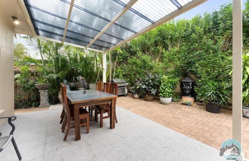 Blakehurst Casa | Aircabin - Blakehurst - Spacious - 5 Beds House