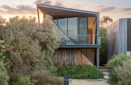 Surf Coast Casa | Aireys Cliff-Top Gem - Your Ultimate Coastal Escape